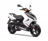 2011 Yamaha Aerox R photo